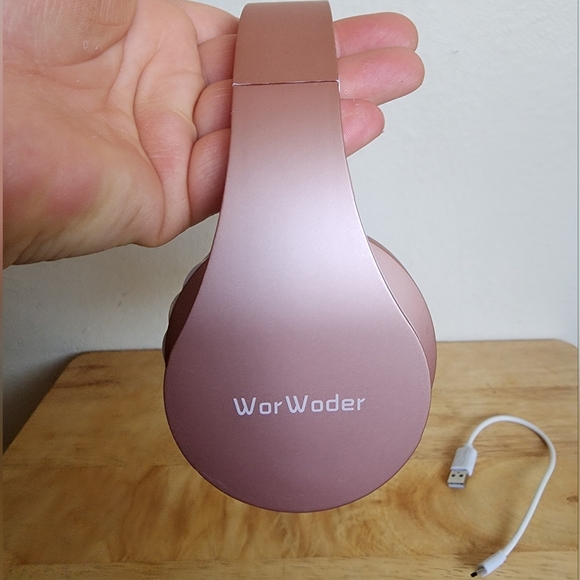 Wireless Bluetooth Over-Ear Stereo Foldable Headphones or Wired Headset w/ Aux - Picture 3 of 13